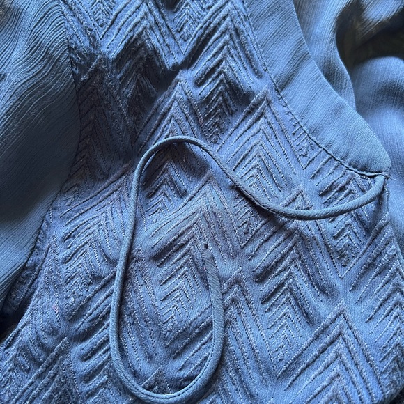 Banana Republic navy size XL Sheer Embroidered Blouse - Picture 7 of 9